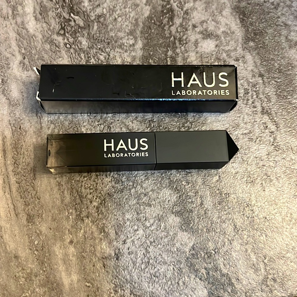 Haus Laboratories Glam Attack - Biker